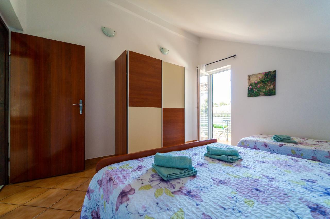 Apartment Nada Petrčane Zewnętrze zdjęcie